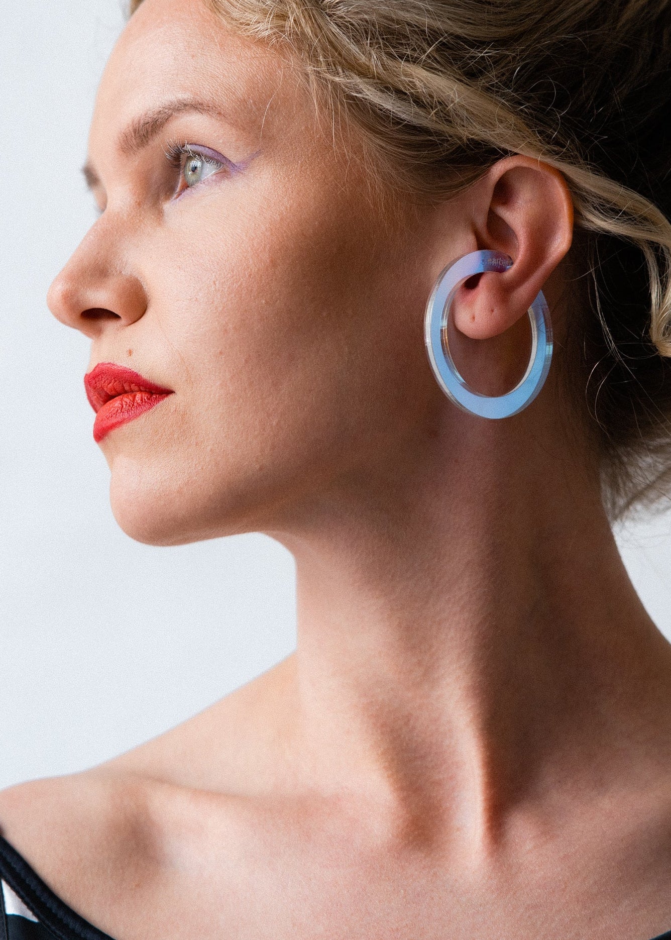 EARBIT earcuffs VESI