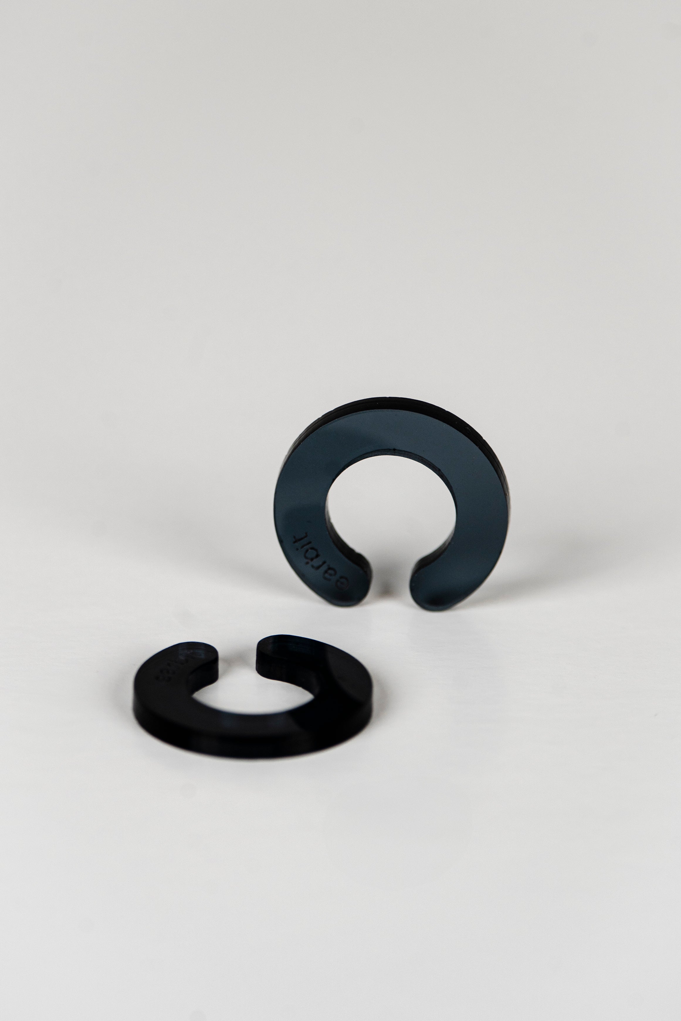 EARBIT earcuffs HIILI